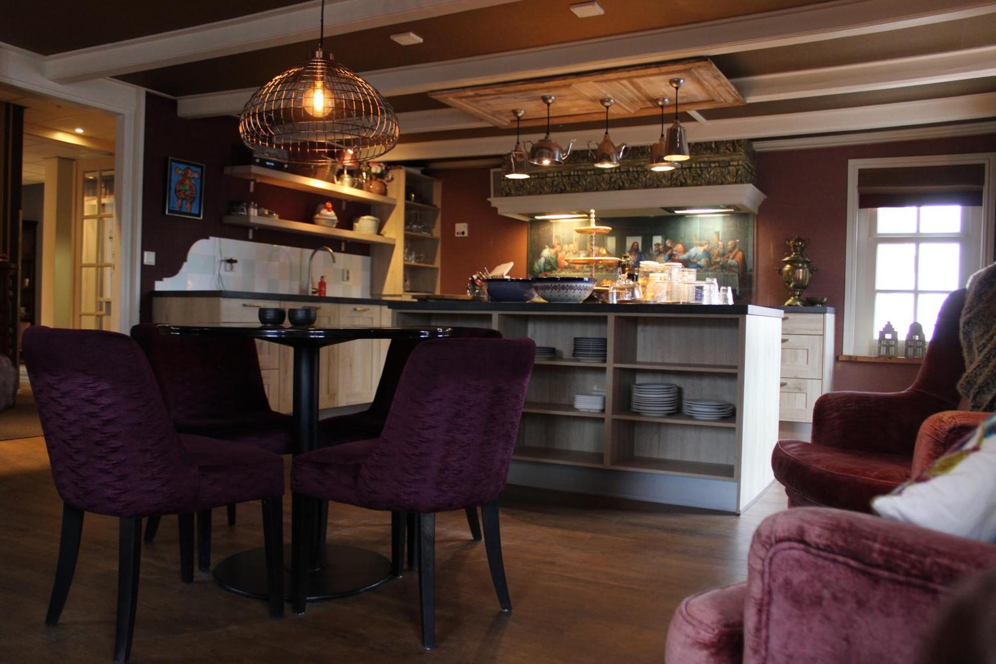 Hotel West Inn Hippolytushoef Eksteriør bilde